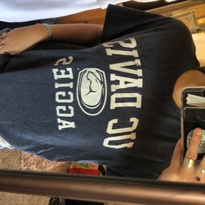 UC Davis Aggies t shirt size Large